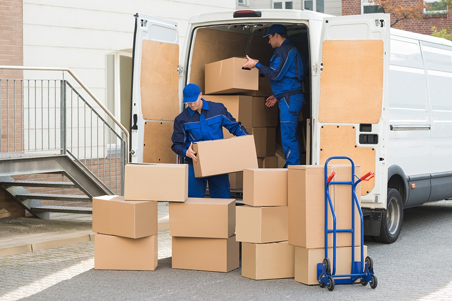 Xe tải gh&eacute;p chuyển ph&ograve;ng trọ về qu&ecirc; - Vận tải H&ugrave;ng Vương