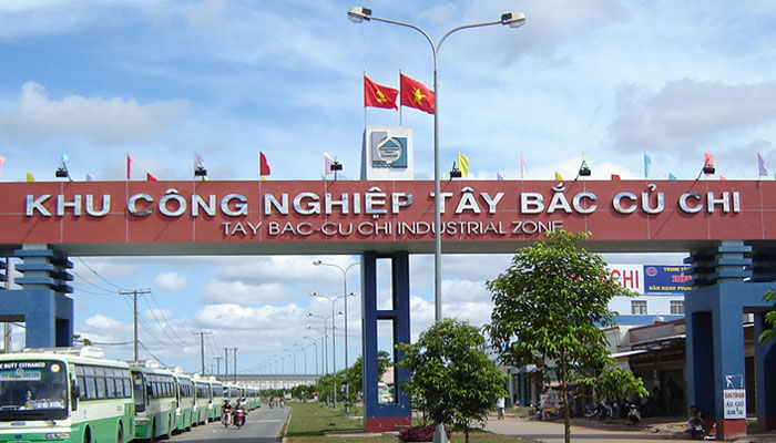 xe-tai-cho-hang-kcn-tay-bac-cu-chi.jpg
