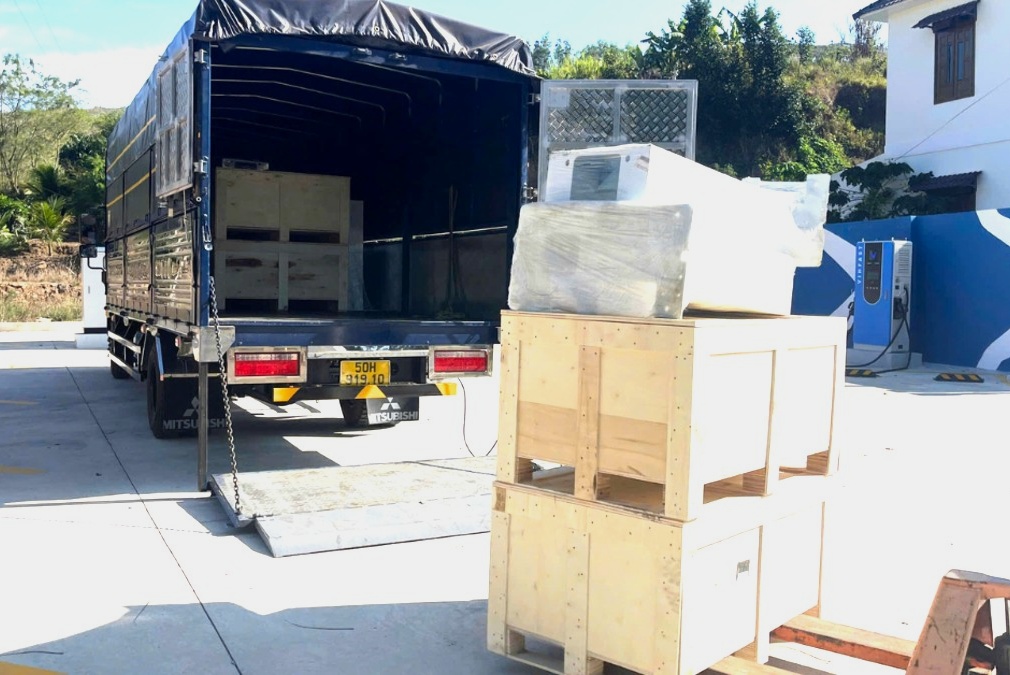 Thuê xe container 15 tấn tại Đà Nẵng của Vận Tải Hùng Vương
