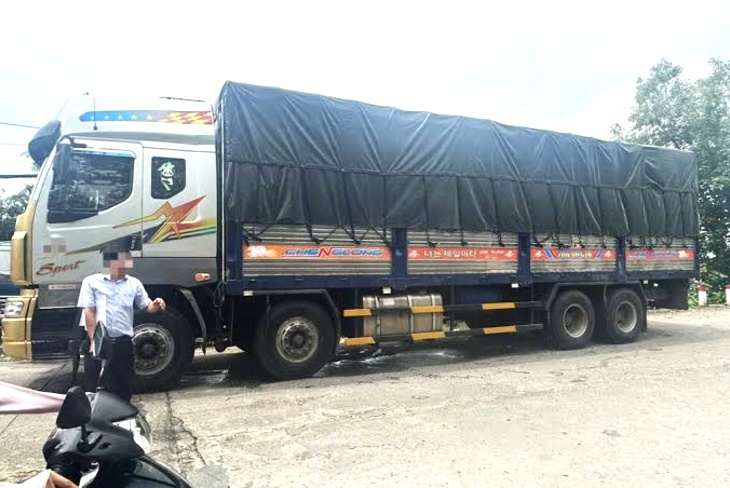 Gửi hàng Cần Thơ đi TPHCM - xe tải chạy cao tốc miền Tây