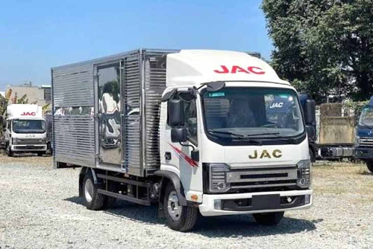 Xe tải 2.5 tấn TPHCM đi Đà Nẵng nhận hàng tại kho