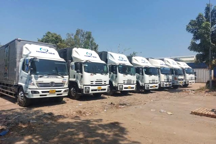 Xe tải chở hàng 6m tại Quận 8