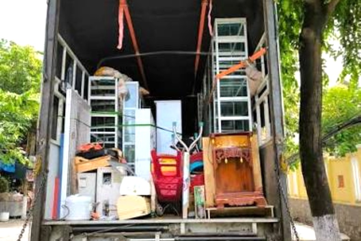 Xe tải chở hàng Phú Thọ chạy tuyến tỉnh